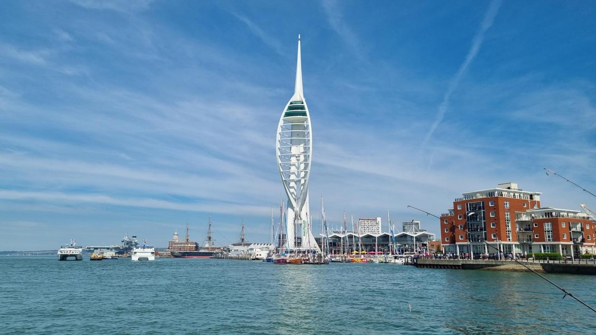 Southsea Escape - Coastal Holiday Apartment - 2 Double Bedrooms Portsmouth Esterno foto